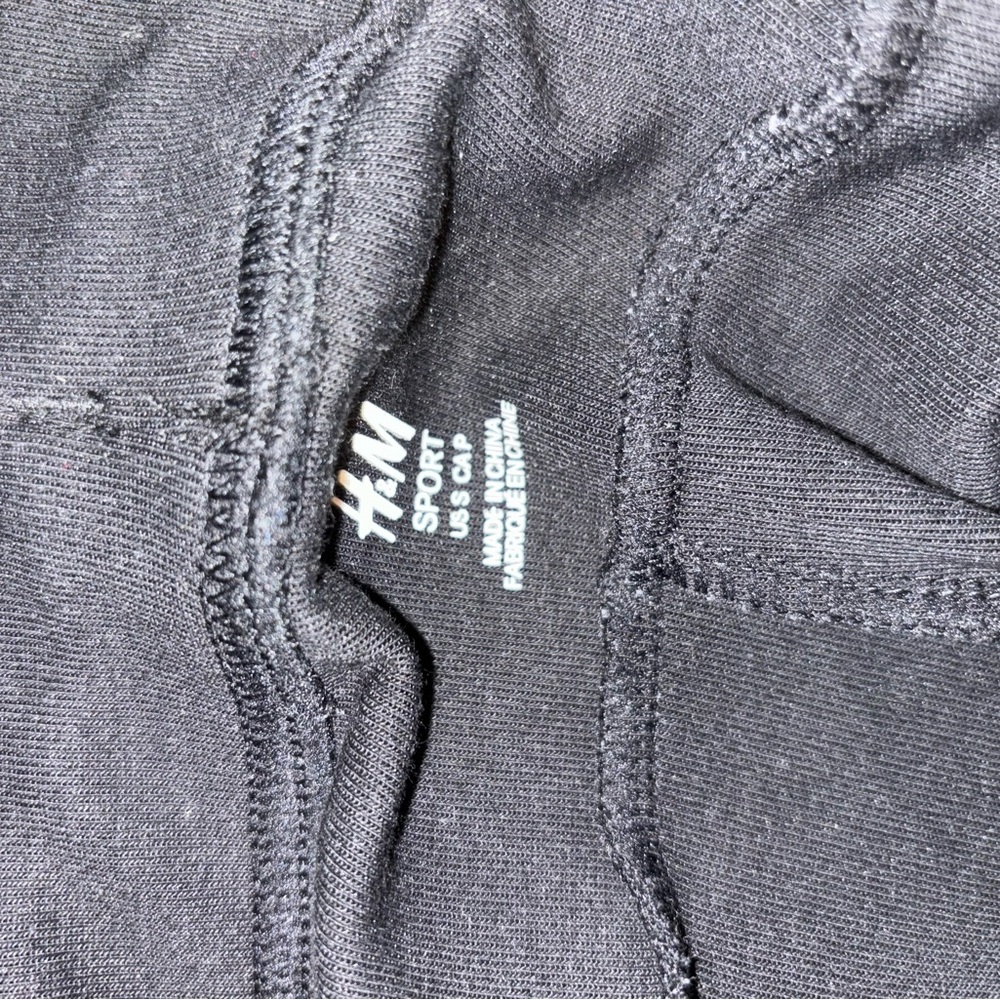 H&m shorts S